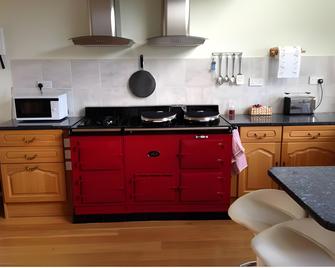Orchard Manor B & B - Truro - Cocina