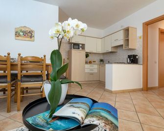 Izzhome Everyway - Pula - Cucina