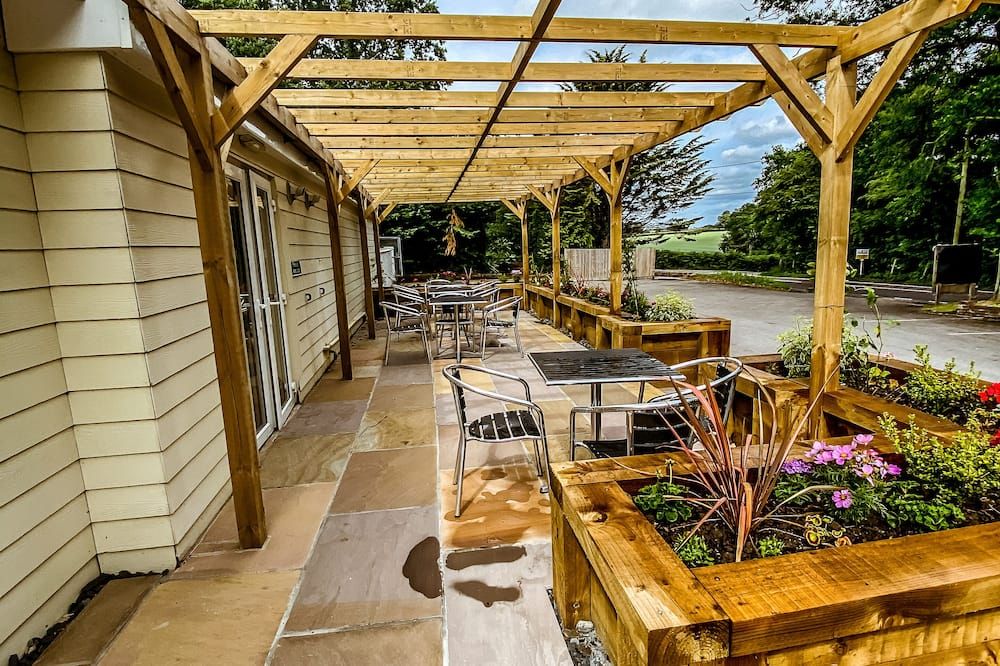 ذا آنجل هوتل