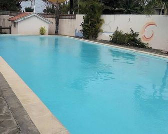 Modern Apartment in Melville, Pool View, 120 m² - Grand Gaube - Pool