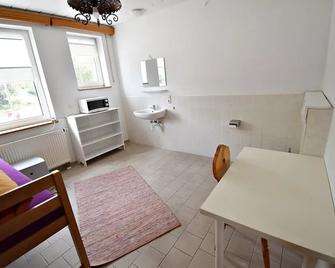 Seehaus Mamming - Hotel - Schlaffässer - Biergarten - Camping - Mamming - Salle à manger