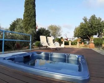 Tenuta Di Pontesodo - Montalto di Castro - Pool