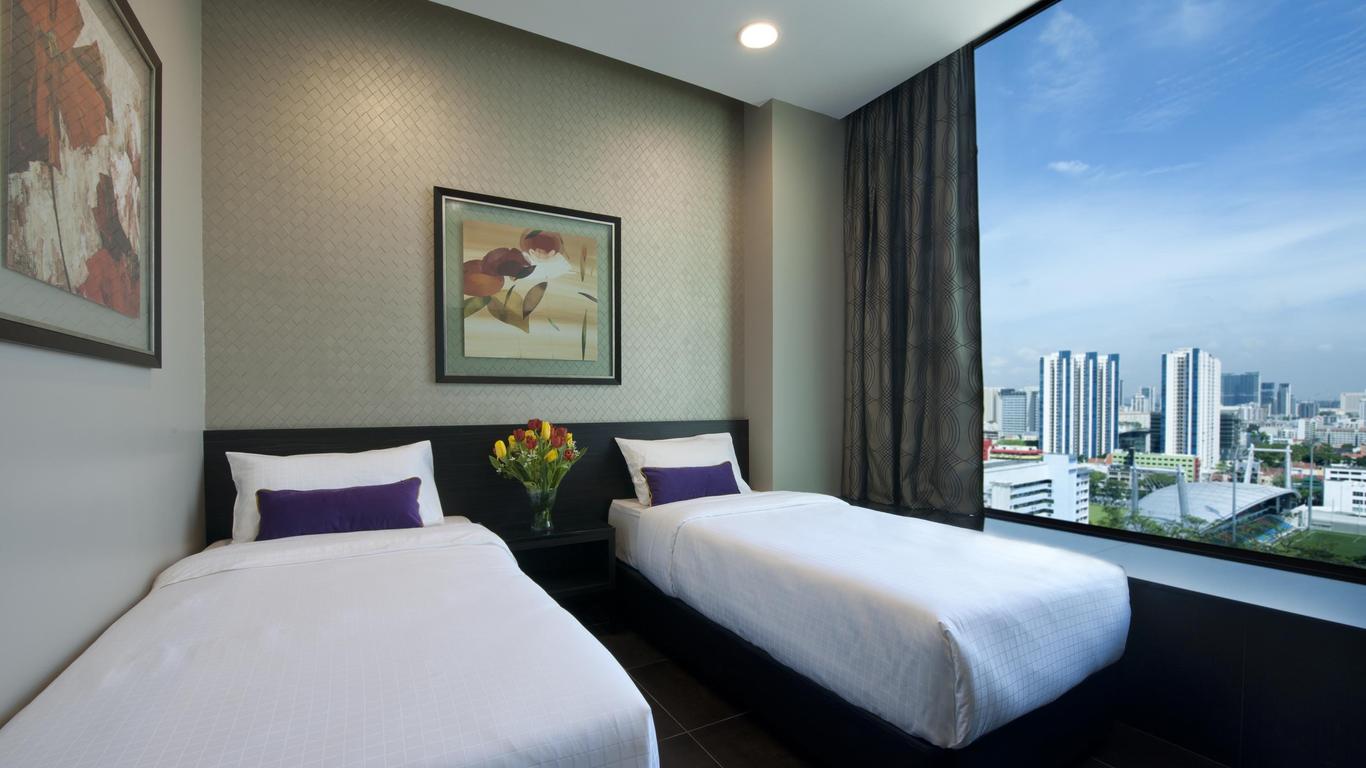 V Hotel Lavender