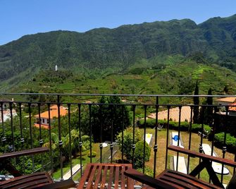 Estalagem do Vale - São Vicente - Balkón