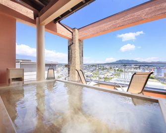 Aqa Hotel Annex - Saku - Balcony