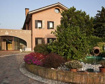 Relais Leon d'Oro - Mirano - Edificio