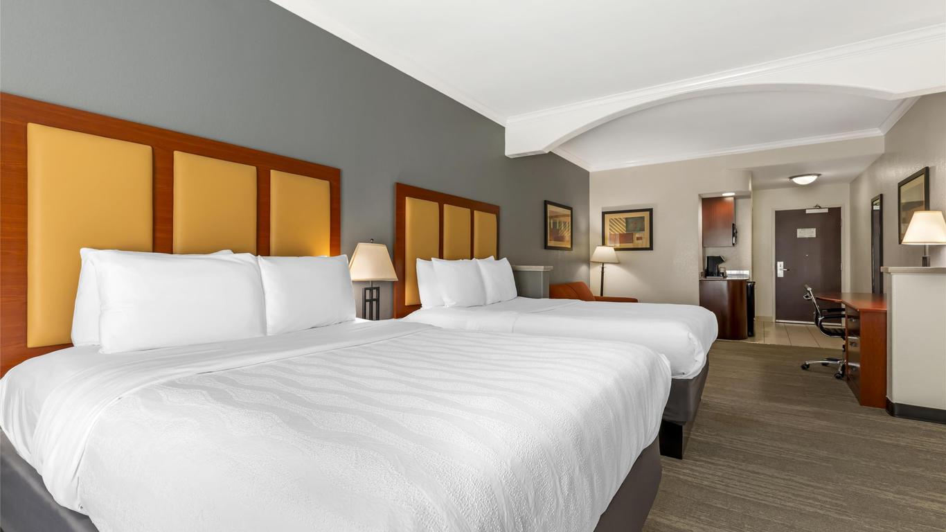 Best Western Plus Waxahachie Inn & Suites