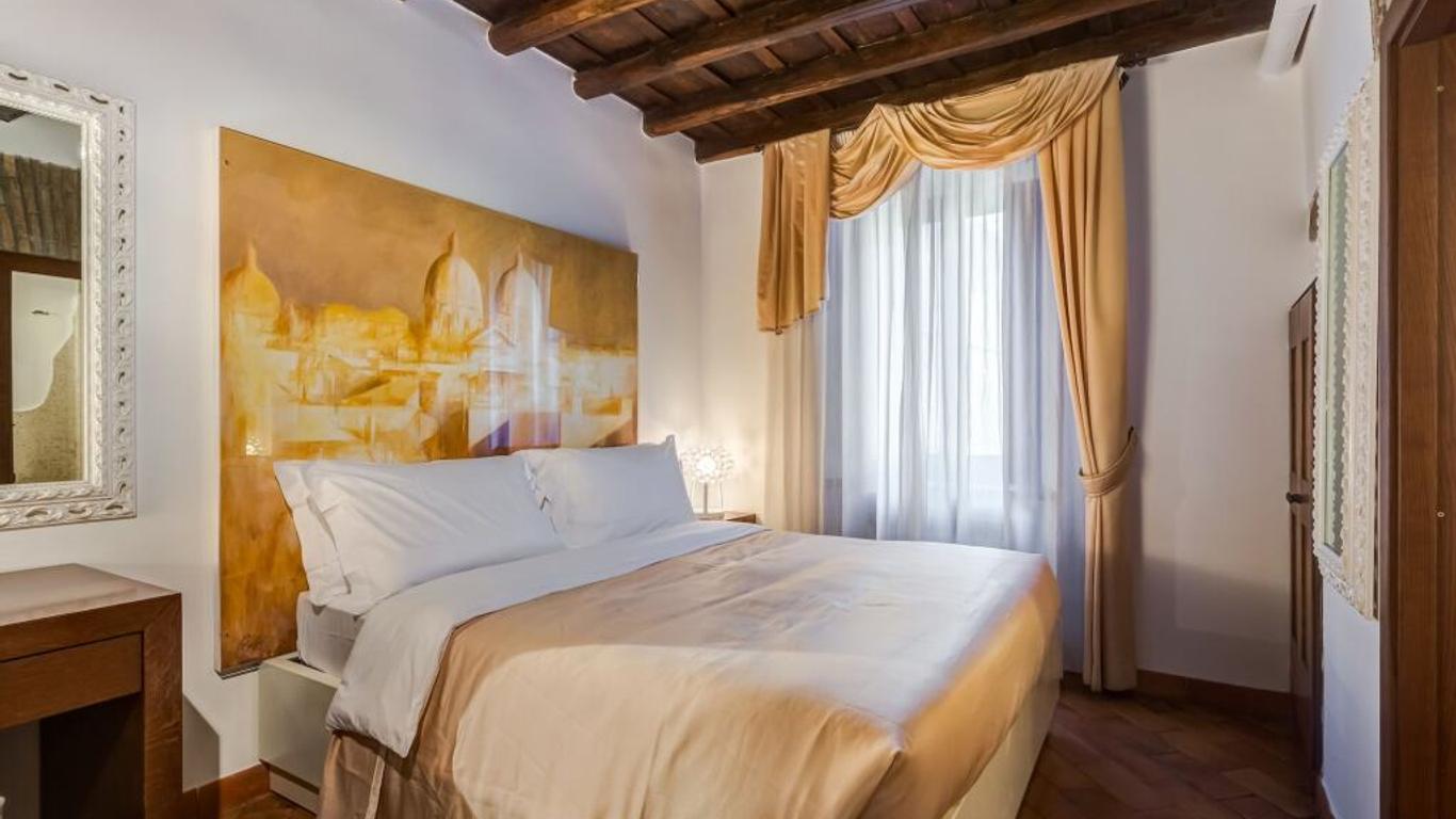 Luxury Navona