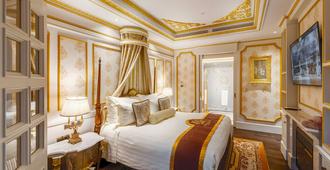Dalat Palace Heritage Hotel - Da Lat - Phòng ngủ