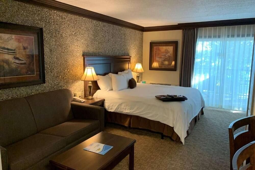 Fourwinds Lakeside Inn & Marina - Bloomington - Schlafzimmer