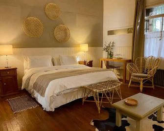 Estancia La Candelaria - Lobos