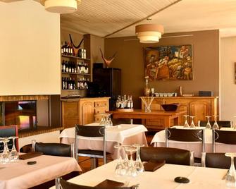 Logis Hôtel & Restaurant Le Pardaillan - Gondrin - Bar