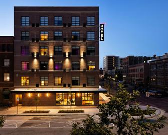 Moxy Omaha Downtown - Omaha - Building