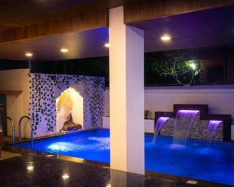 Avantika Resort - Calangute - Pool