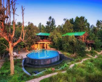 Kanha Jungle Camp - Mukki - Pool