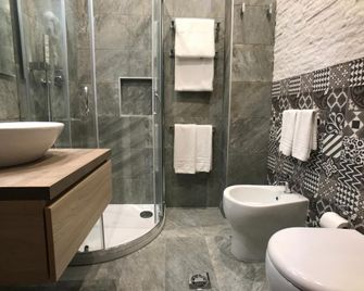 Hotel Mec - Milano