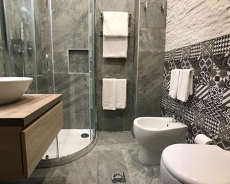 Hotel Mec - מילאנו