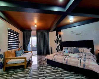 Spacious Apartelle with a city view in Lucban, Quezon - Lucban