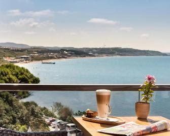 Kilya Hotel - Istanbul - Balcony