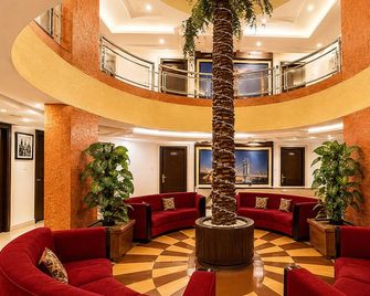 Hotel Europa Inn - Rajkot - Hall