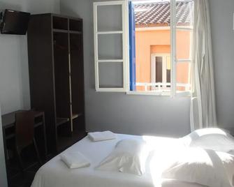 Hotel Restaurant Cortie - Tordères - Slaapkamer