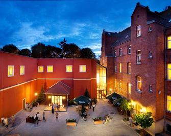 Hotel Jakub Sobieski - Oława - Budynek