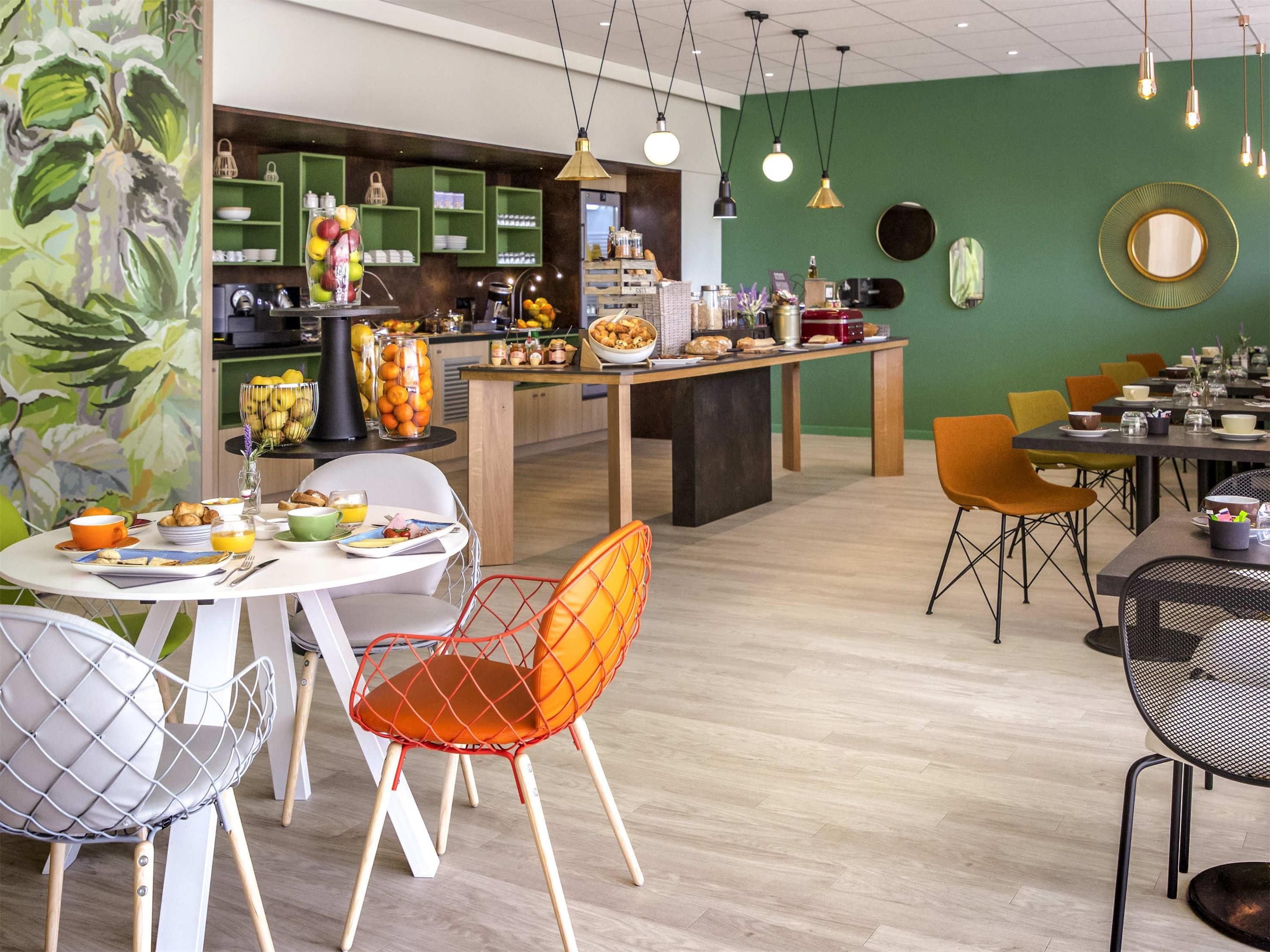 إيبيس كافايلون بورت دو لوبرون