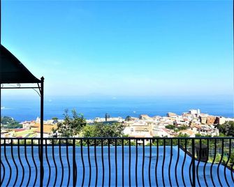 Villa Mundis Relais - Massa Lubrense - Balcón