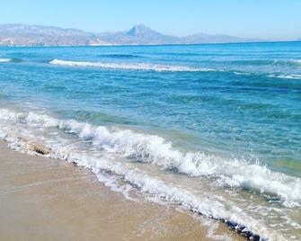 Sea view apartment in Playa San Juan with pool near the beach - Alicante - Playa