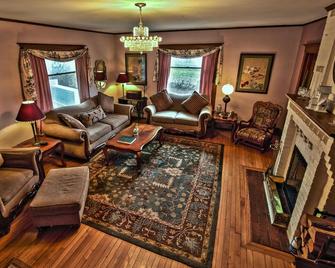 Mad River Inn - Waitsfield - Obývací pokoj
