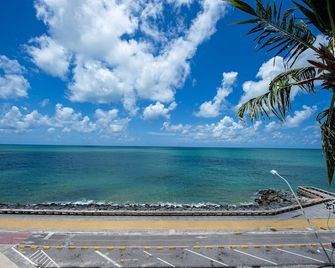 Hotel Costeiro - אולינדה - חוף