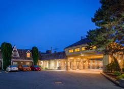 Best Western Parkway Inn & Conference Centre - Cornwall - Bâtiment