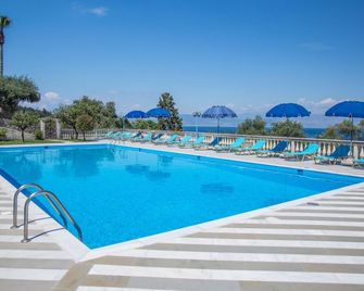 Brentanos Apartments ~ A ~ View of Paradise - Gastouri - Pool