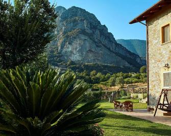 Holiday apartment Giungano for 2 - 4 persons with 2 bedrooms - Holiday house - Giungano - Patio