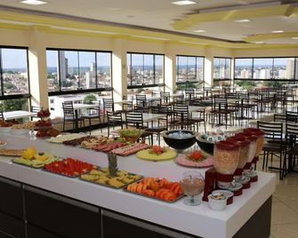 Havana Palace Hotel II - Uberaba - Buffet