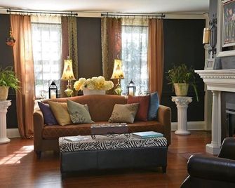 The Connecticut River Valley Inn - Glastonbury - Sala de estar