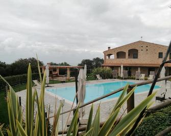 B&b Casalfarano - Cupra Marittima - Piscina