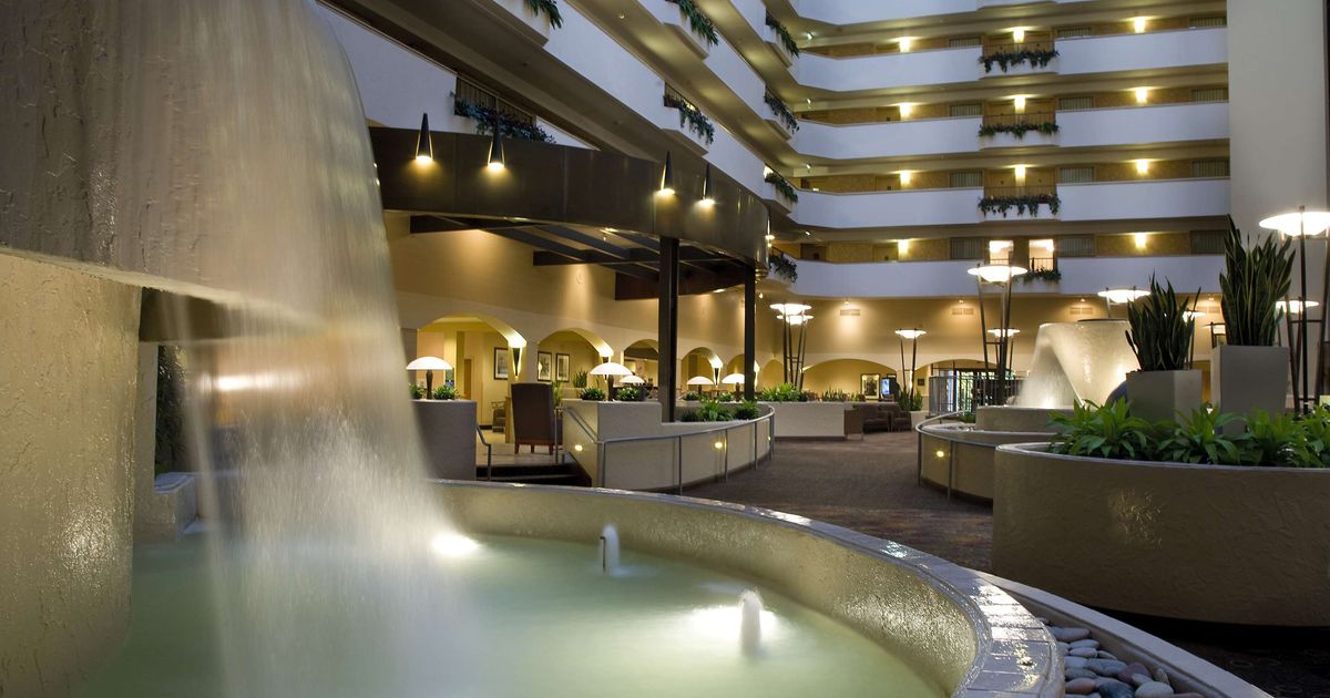 Embassy Suites by Hilton Kansas City International Airport from 127