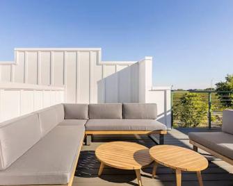 Luxury Nashville Rooftop, 4BR, 4BA - 5 minutes to Broadway! - Nashville