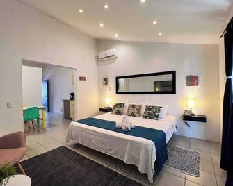 Ocean Lovers Taganga Dive Center& Hostel - Taganga - Bedroom