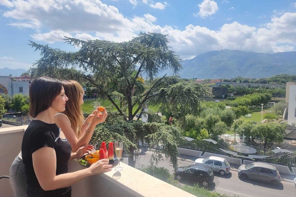 هوتل مايوري - بومباي - شرفة