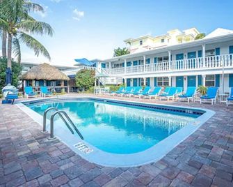 Carriage House Resort Motel - Deerfield Beach - Piscina
