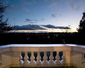 St. Michael's (Premium King Room with En-suite) - St Albans - Balkon