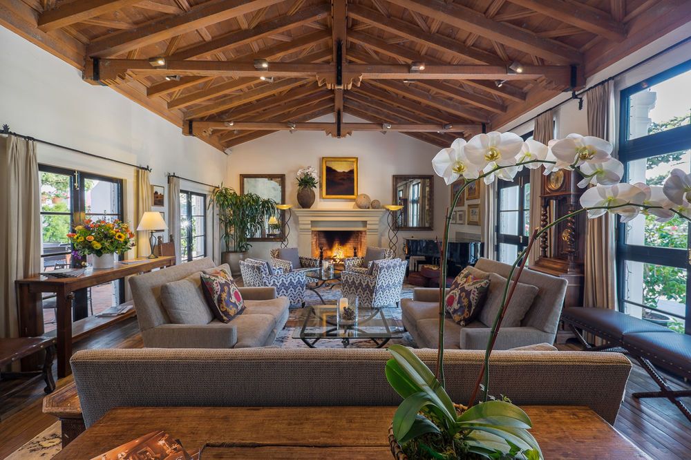 Cypress Inn - כרמל ביי דה סי - סלון