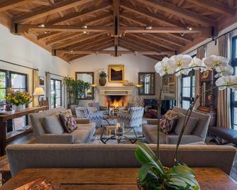 Cypress Inn - Carmel-by-the-Sea - Sala