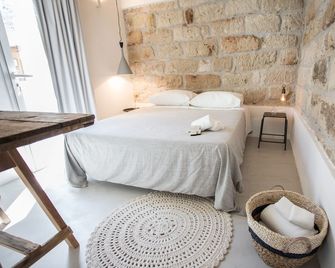 Settegrana - Cinisi - Habitación