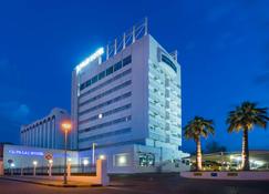 Al Falaj Hotel - Muscat - Toà nhà