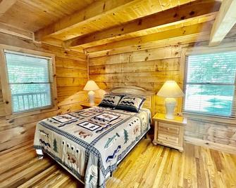 Willow Creek cabin - Townsend - Bedroom