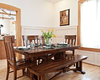 Your short-term home in Holland, Michigan! - Holland - Essbereich