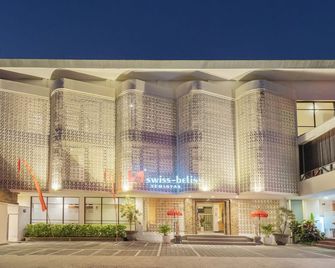 Swiss-Belinn Seminyak - Kuta - Building